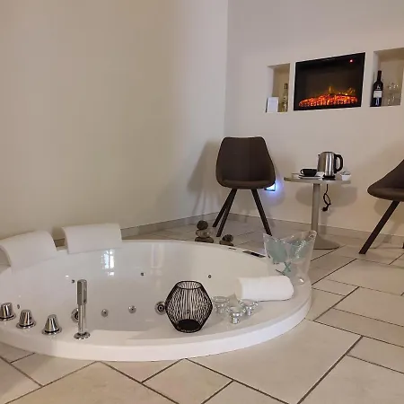 Bed and Breakfast Lux