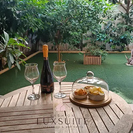 Lux 4* Ταράντο