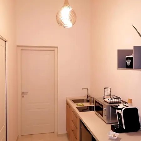 Lux Bed & Breakfast