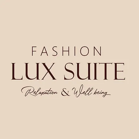 Lux تارانتو