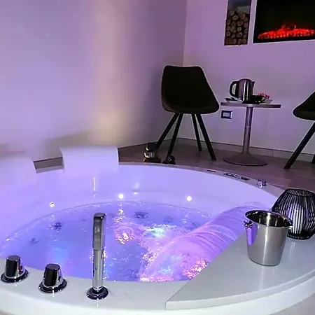 Lux 4*