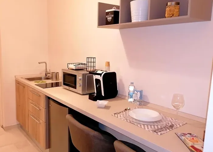 Lux Alojamento de Acomodação e Pequeno-almoço 4*