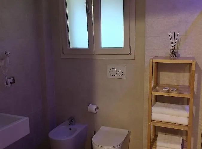 Lux Alojamento de Acomodação e Pequeno-almoço 4*