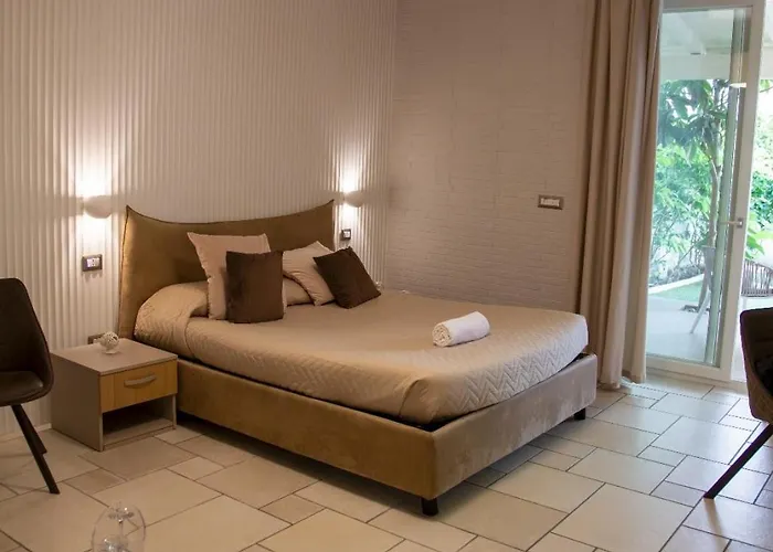 Lux 4* Taranto